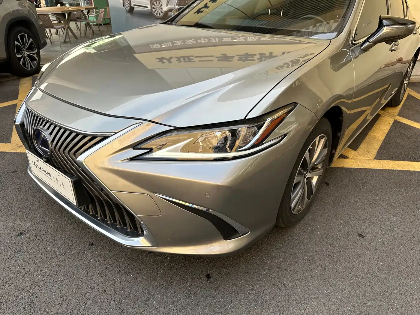 Lexus ES 2020 Model 300h Excellence Edition China V фото 2