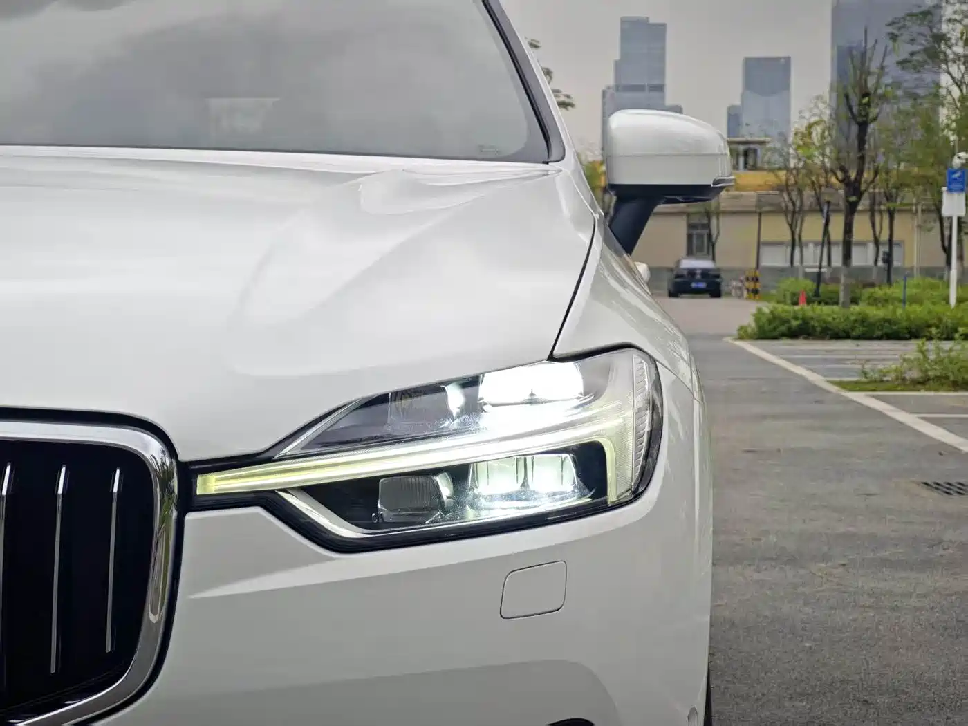 VOLVO XC60 PLUG IN HYBRID