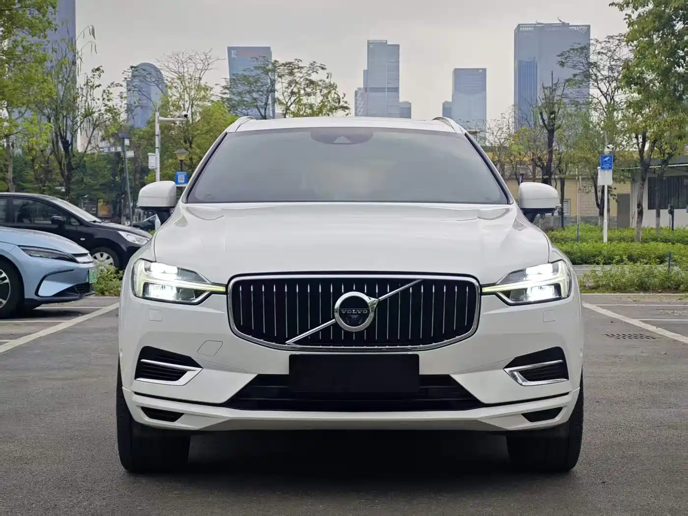 VOLVO XC60 PLUG IN HYBRID