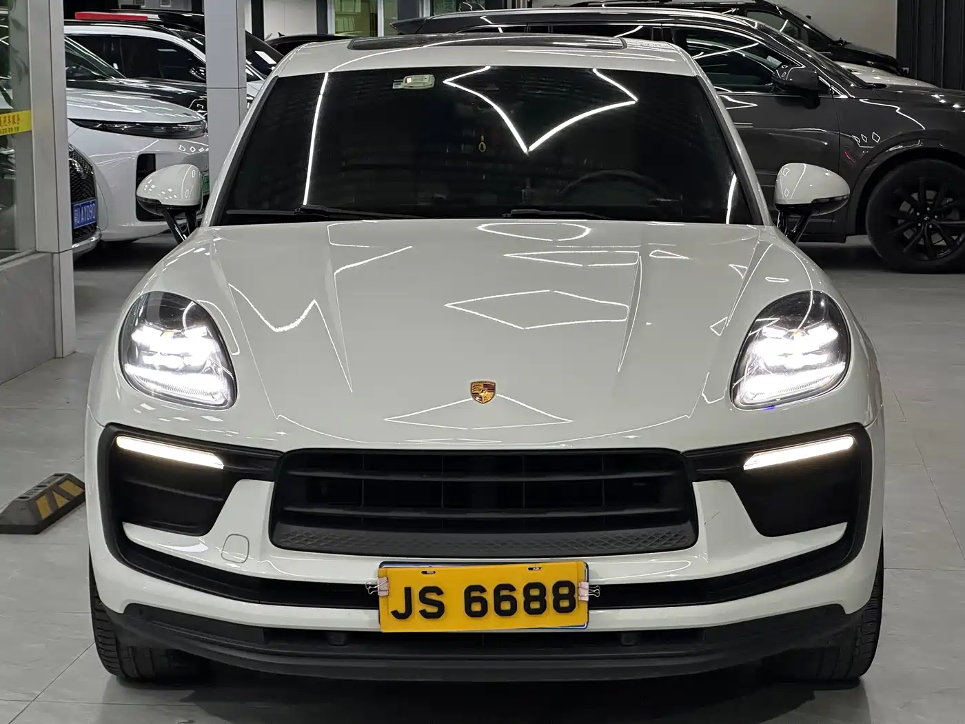 Porsche Macan 2023 Macan 2.0T фото 2