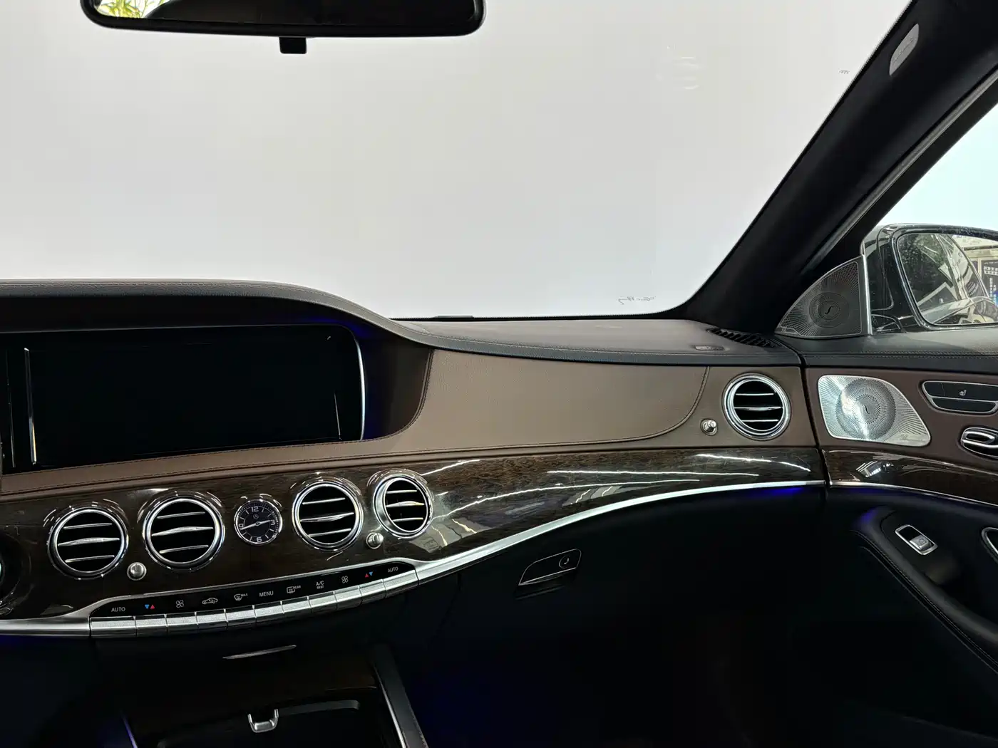 Mercedes-Benz S-Class 2014 S 320 L Business фото 8