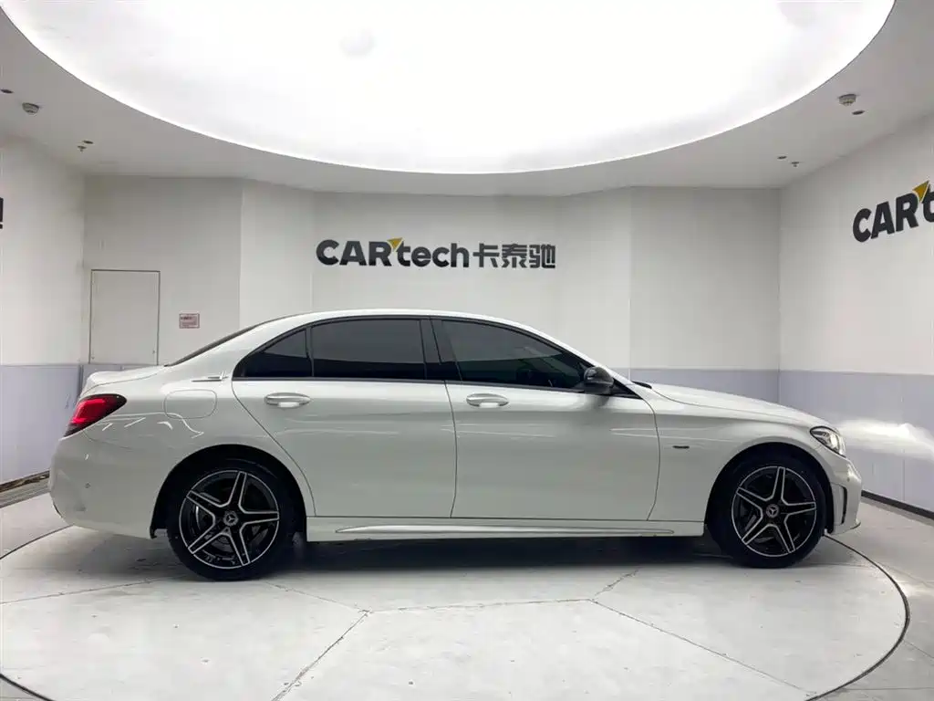 Mercedes-Benz C-Class 2021 C 260 L Sport Starry Exclusive Edition фото 4