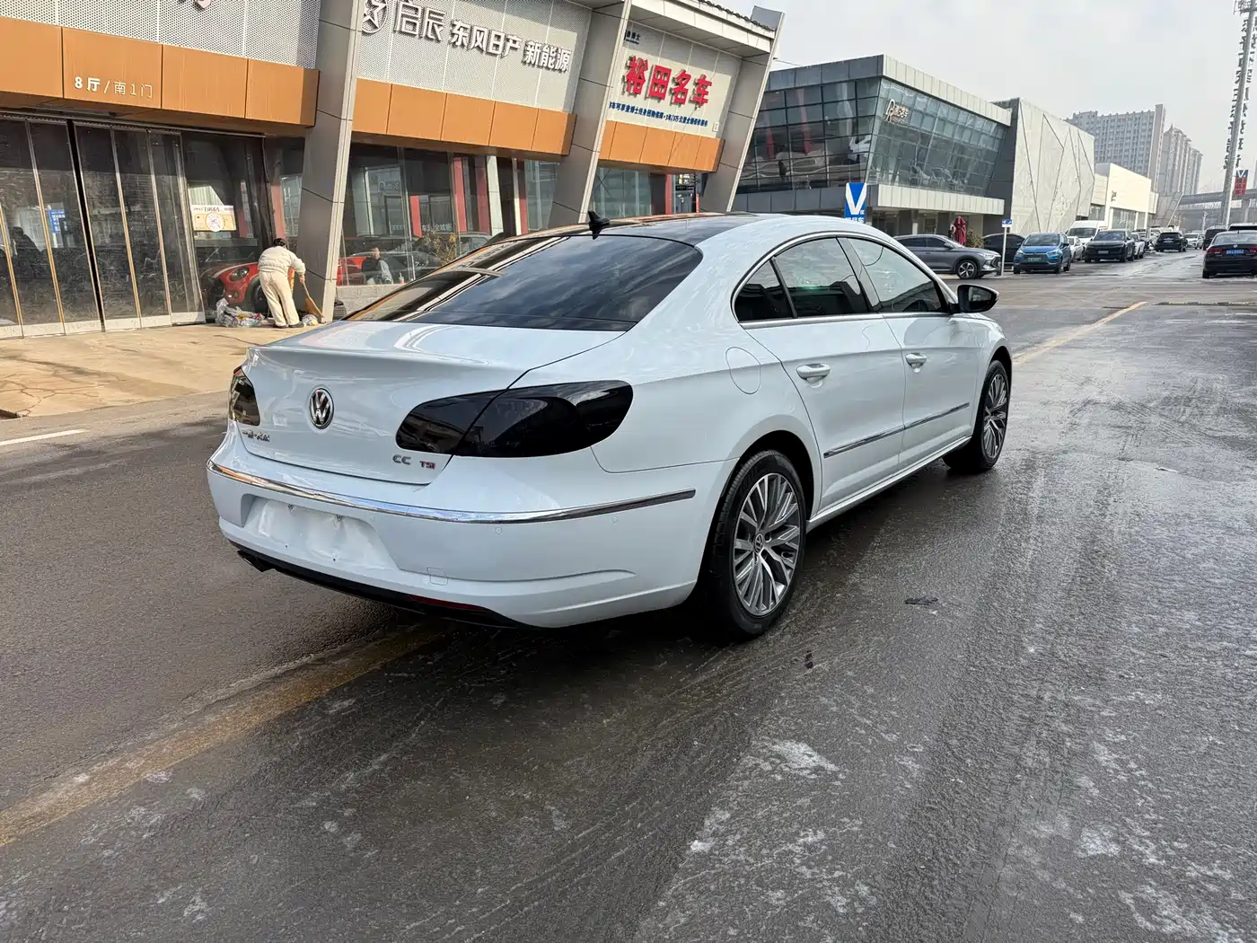Volkswagen FAW-Volkswagen CC 2015 1.8TSI Luxury фото 6