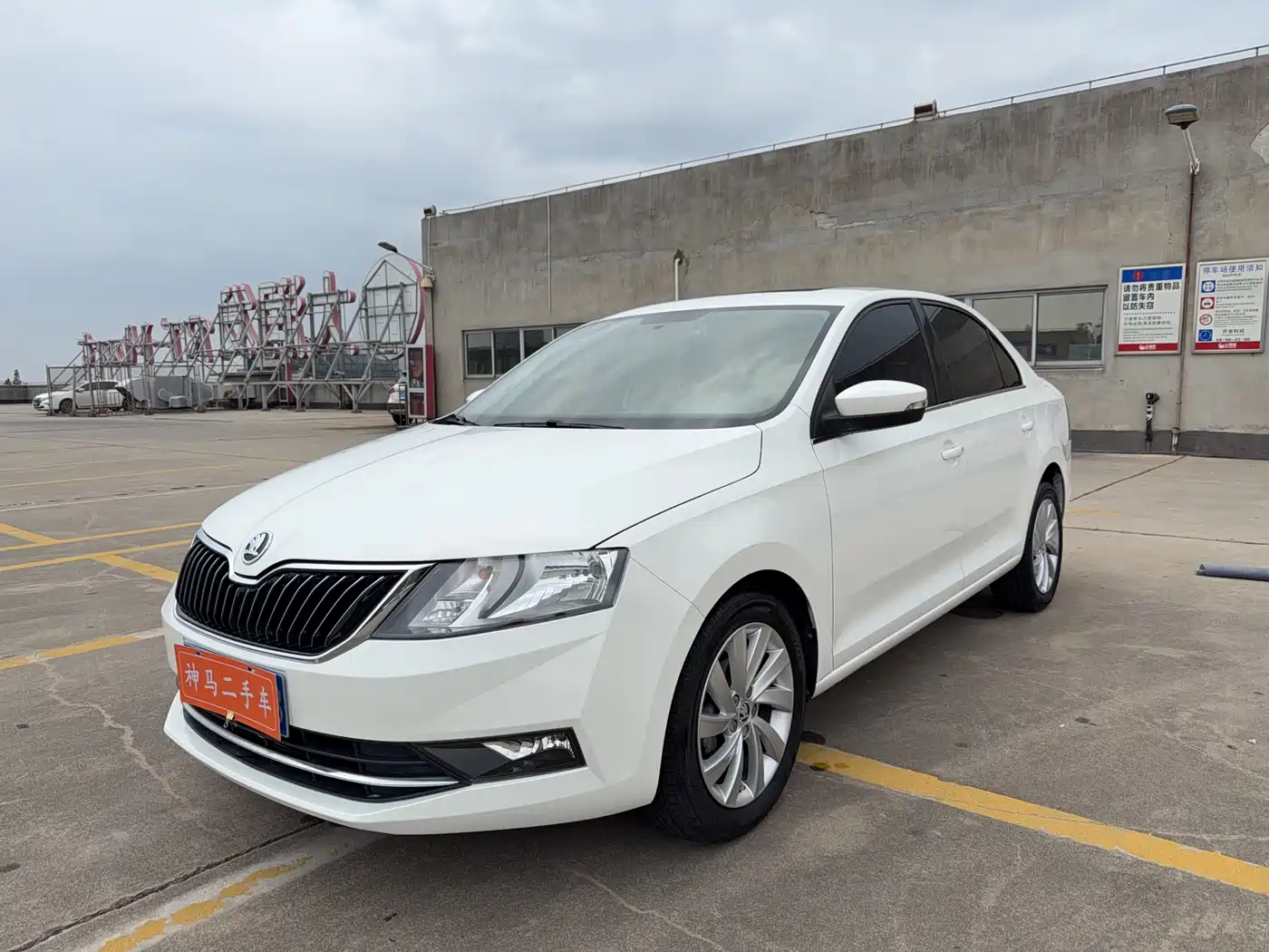 Škoda Rapid 2018 1.6L Automatic Comfort Edition