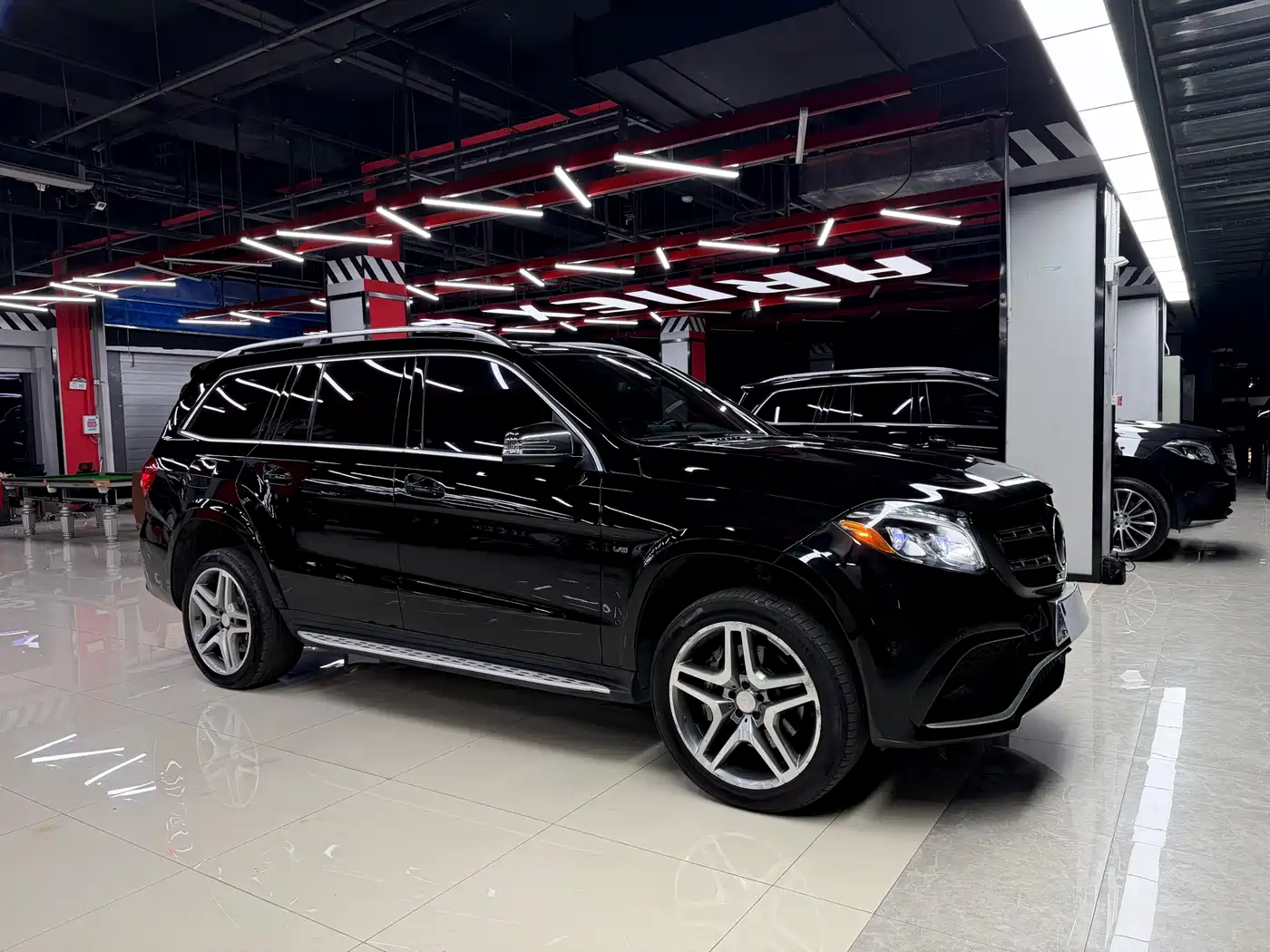 Mercedes-Benz GLS 2017 GLS 400 4MATIC Luxury фото 3