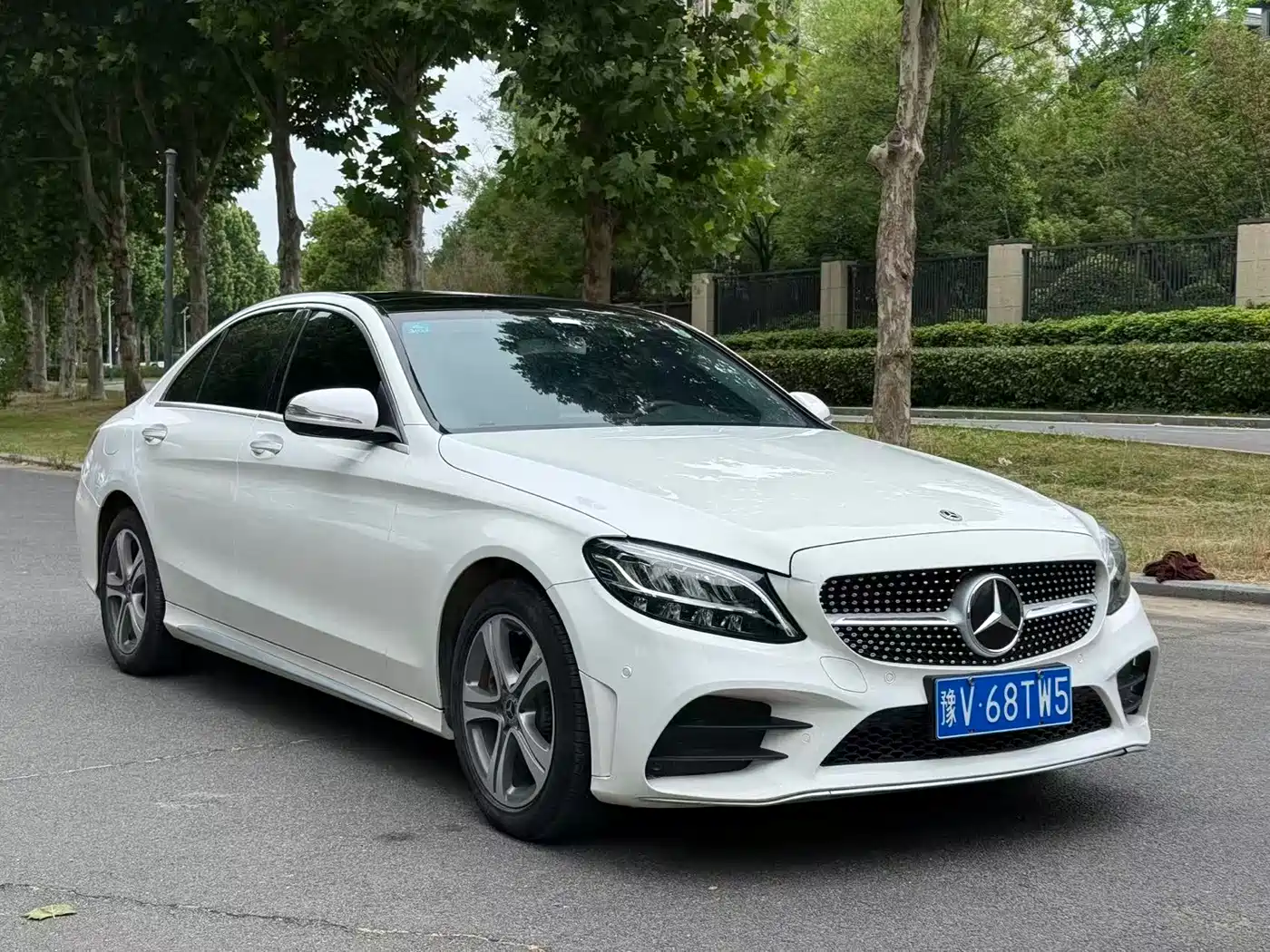 Mercedes-Benz C-Class 2020 C 260 L Sport фото 3