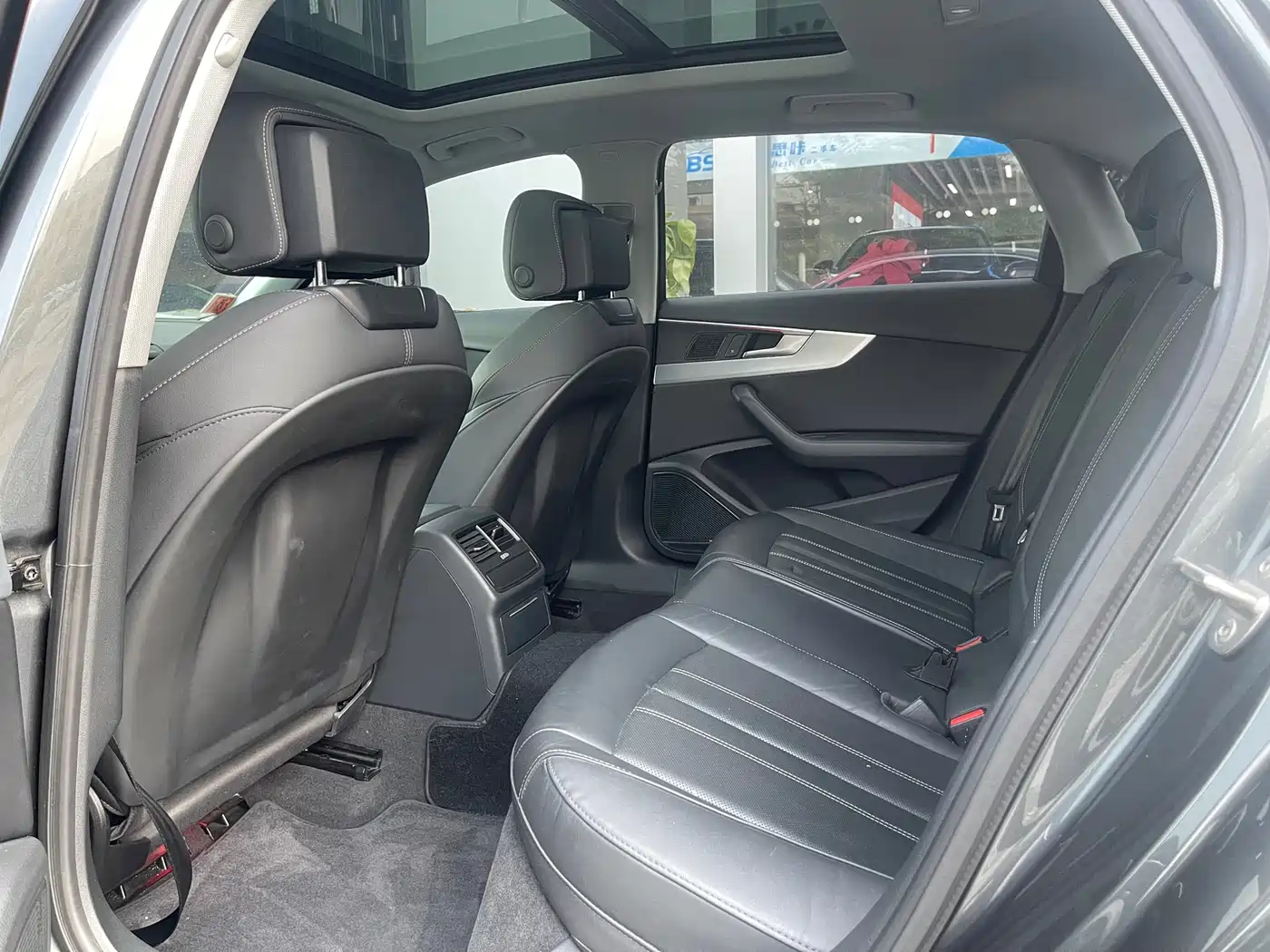 Audi A4L 2020 40 TFSI Fashion Dynamic Edition фото 11