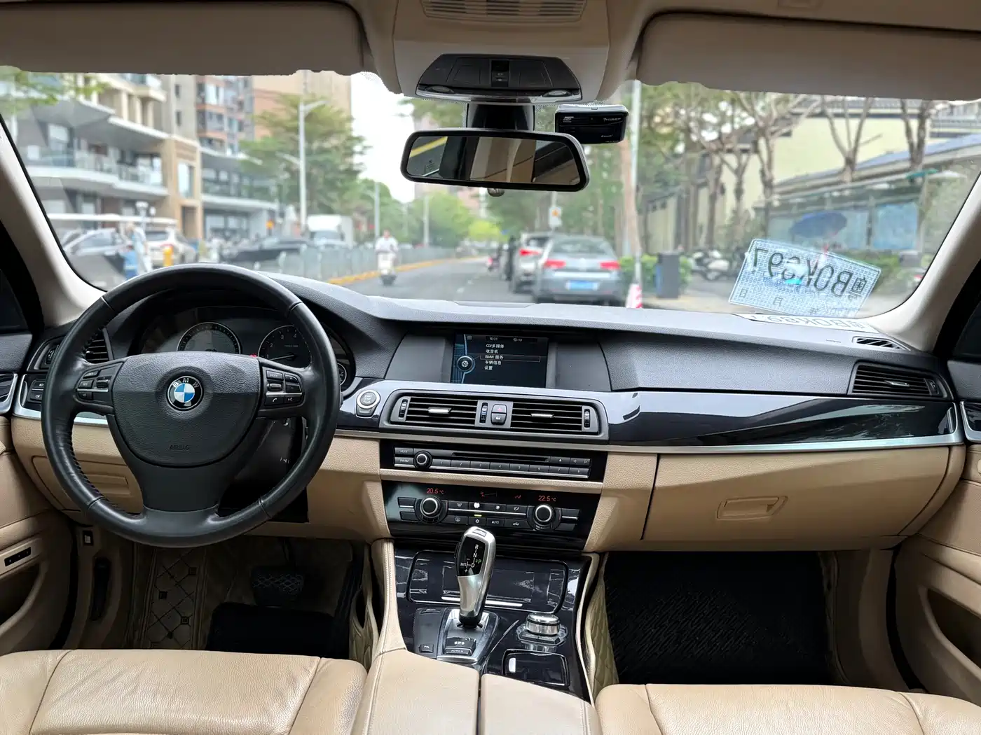 BMW 5 Series 2011 520Li Elegance фото 7