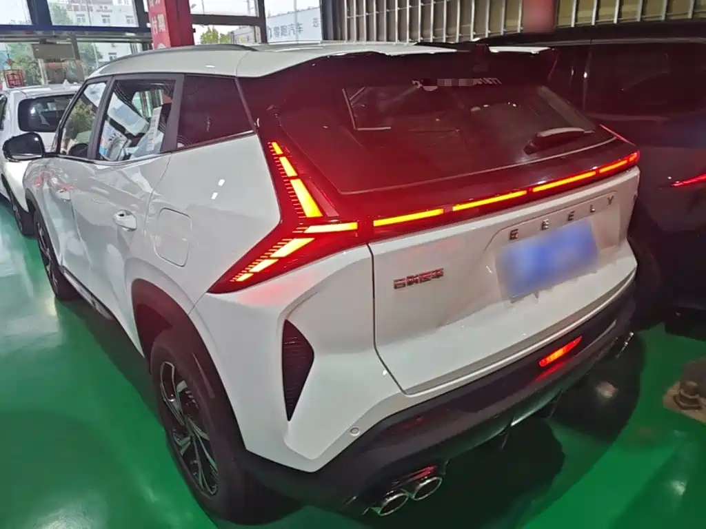 Geely Atlas 2026 2024 1.5TD Smart Connect+