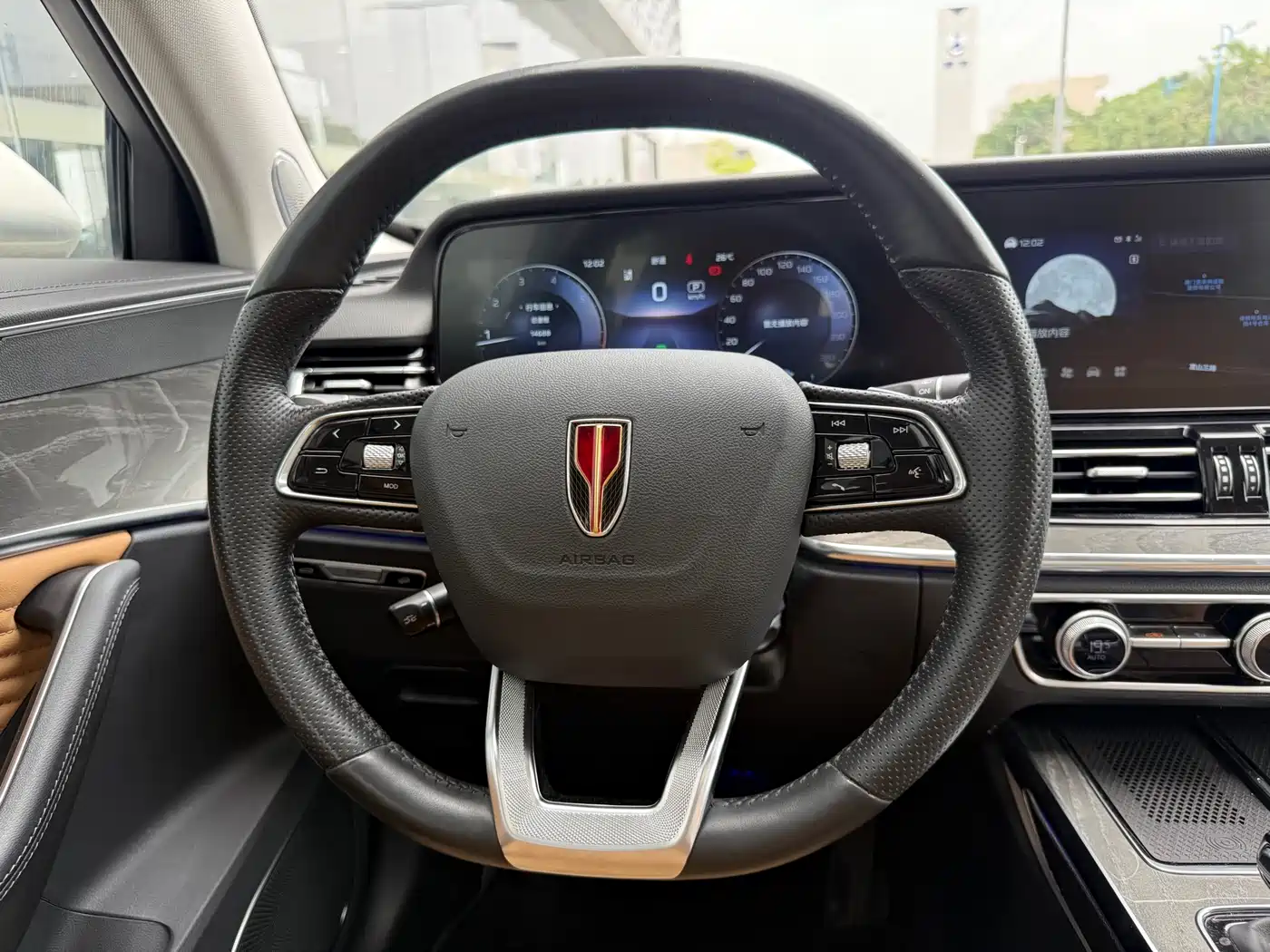 Hongqi HS5 2023 2.0T 4WD Flag Leader Pro фото 9