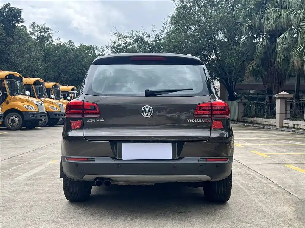 Volkswagen Tiguan 2013 2.0TSI Auto 4WD Luxury Edition фото 8