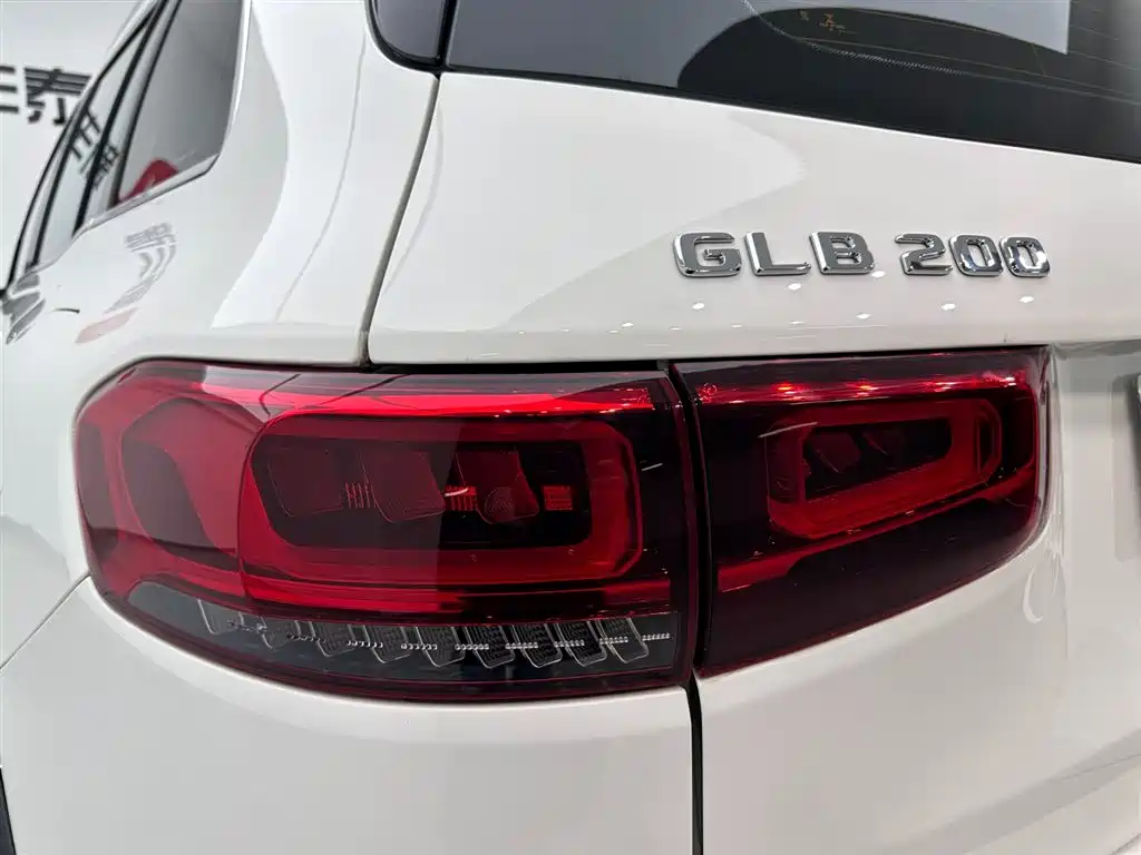 Mercedes-Benz GLB 2023 GLB 200 Style фото 27