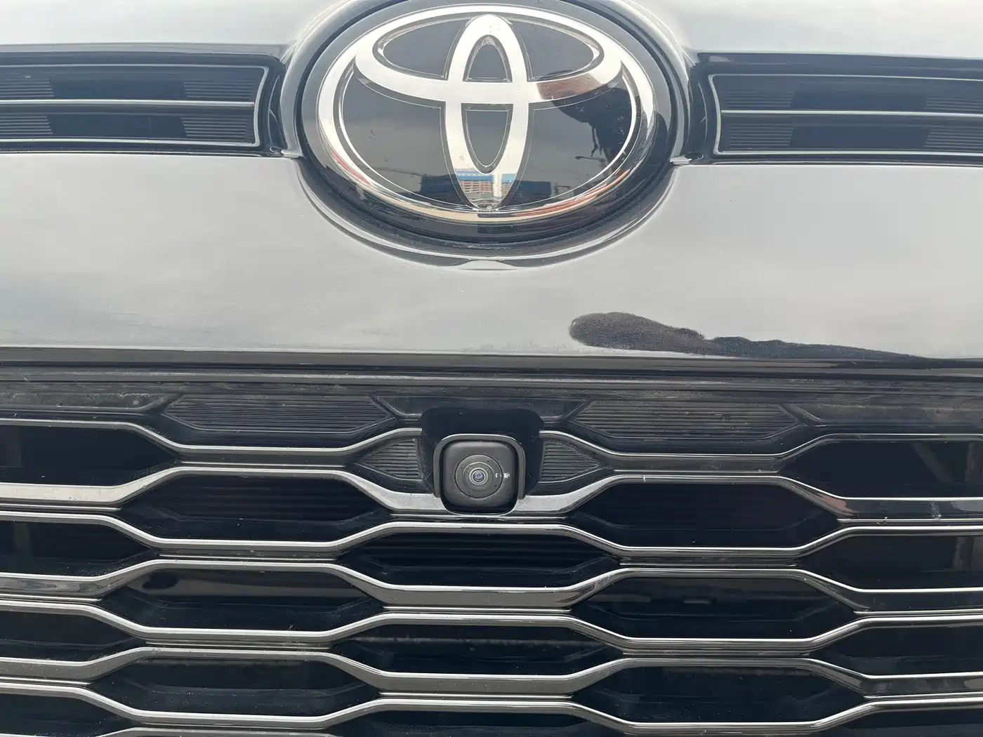 Toyota Wildlander 2022 2.0L CVT FWD Luxury PLUS Edition фото 10