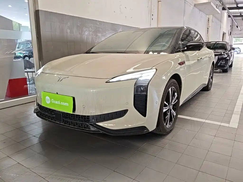 Hongqi EH7 2024 Model 820 Pro