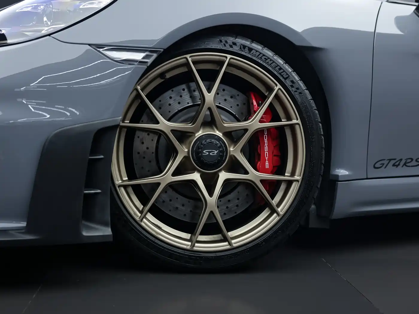 Porsche 718 2022 Cayman GT4 RS 4.0L фото 32