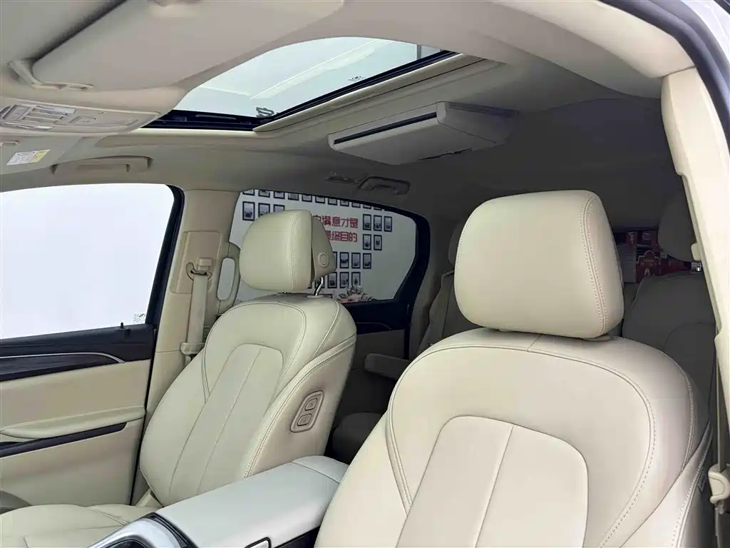 Buick GL8 2022 ES Landmark 653T Premium фото 27
