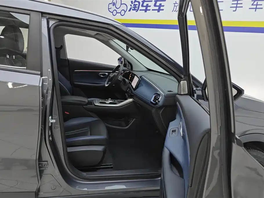 GAC Trumpchi Trumpchi GS3 2023 Shadow Speed 270T Smart Power Edition фото 8
