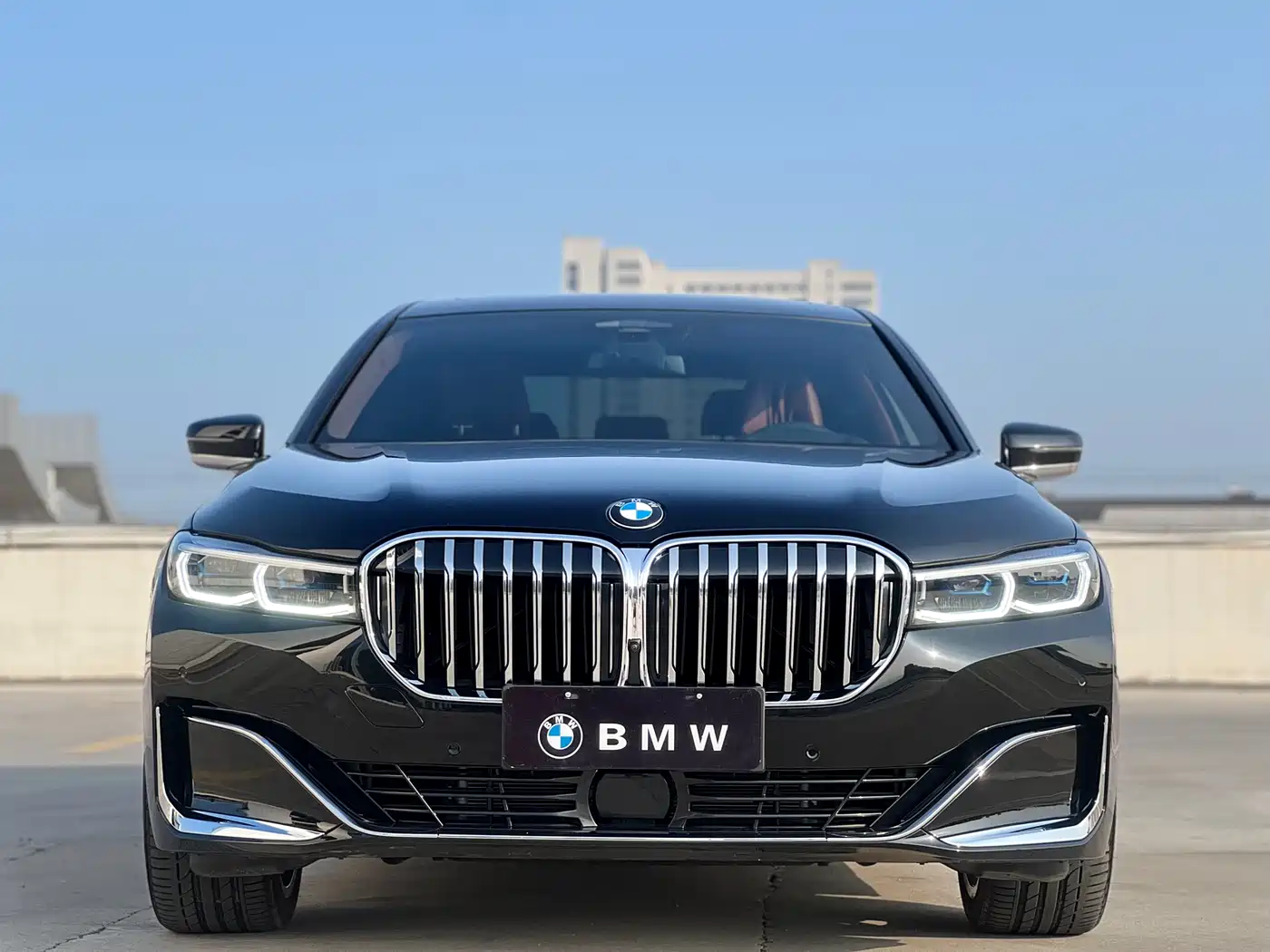 BMW 7 SERIES