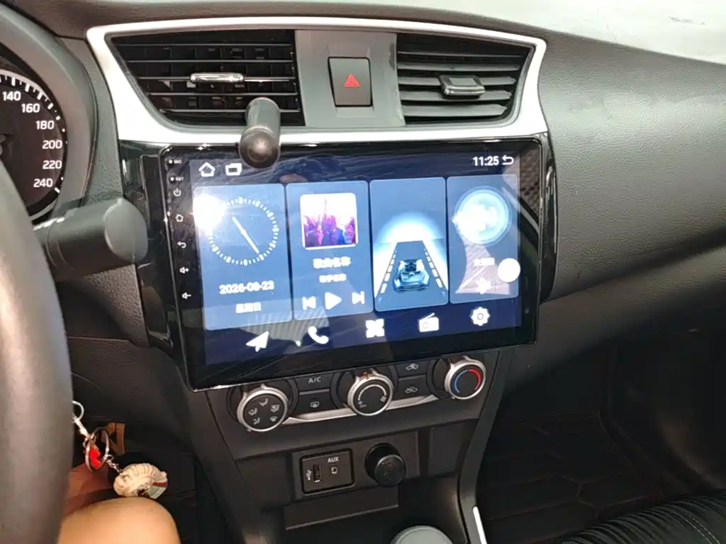Nissan SYLPHY, миниатюра 13