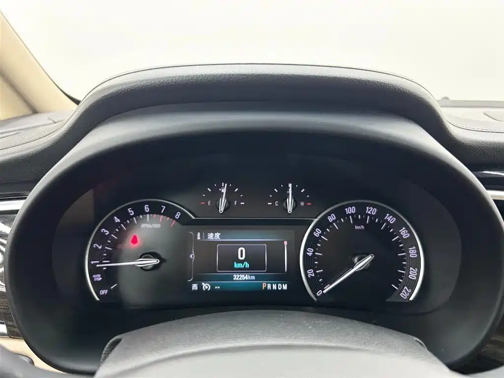 Buick GL8 2017 ES 28T Luxury China V фото 18
