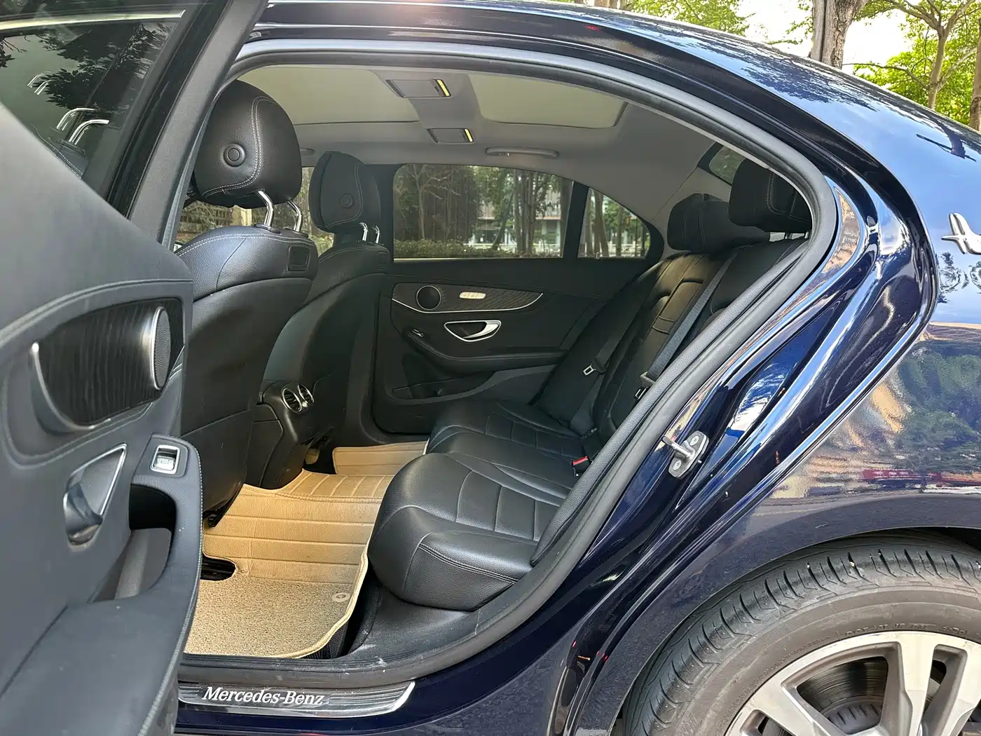 Mercedes-Benz C-Class 2016 2016 C 200 L