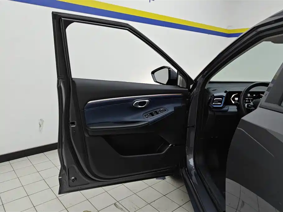 GAC Trumpchi Trumpchi GS3 2023 Shadow Speed 270T Smart Power Edition фото 7