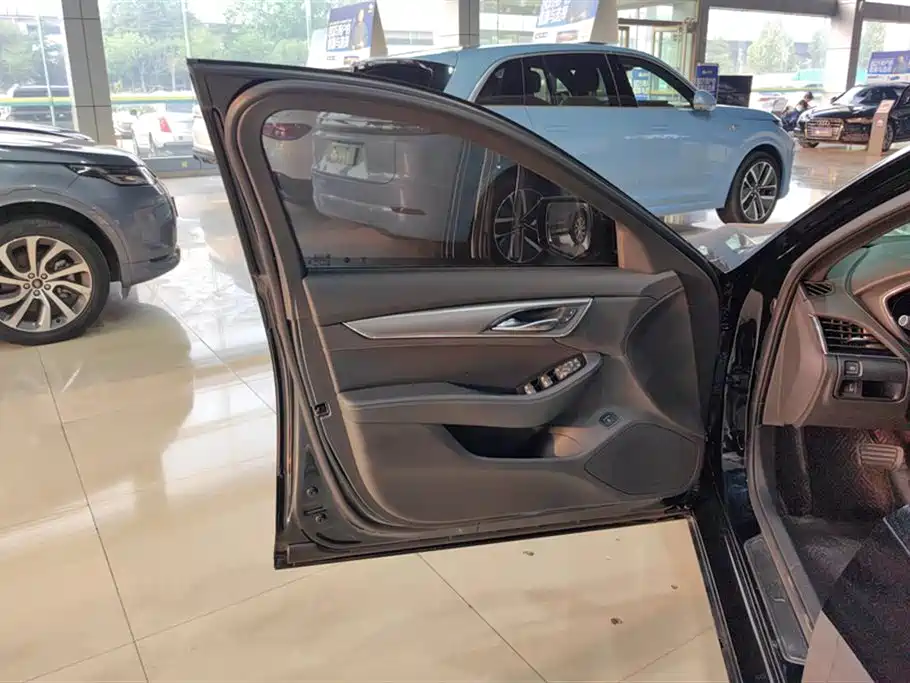 Cadillac CT5 2022 28T Luxury (Standard) фото 7