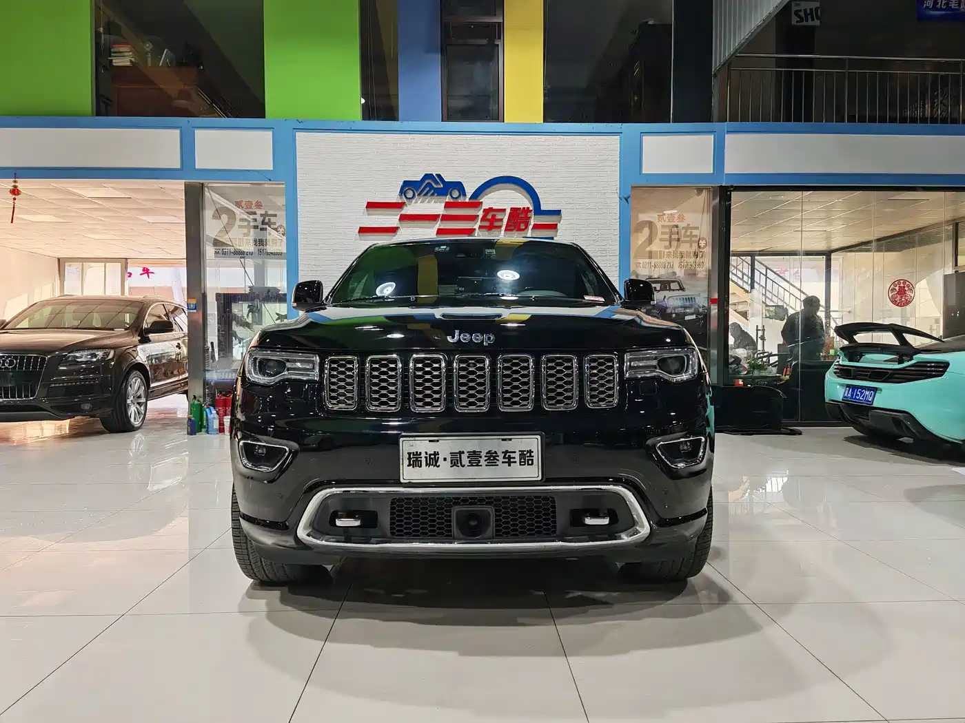 Фото 2 - Jeep Grand Cherokee (Import)