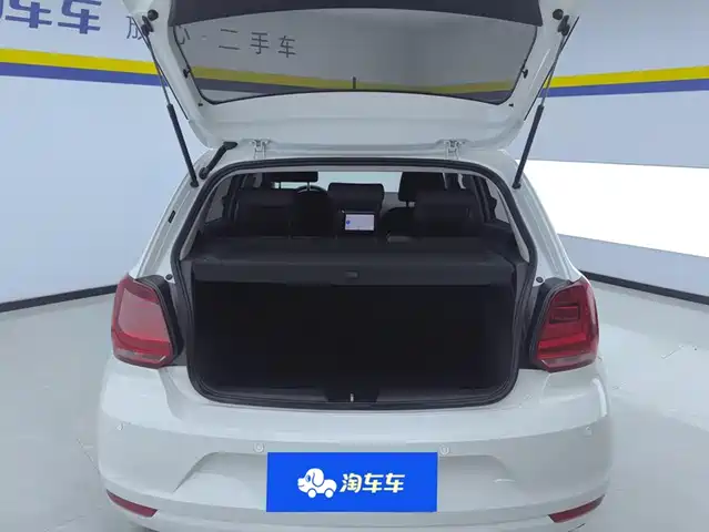 Volkswagen Polo 2018 1.5L Auto Safe Drive — фото 4