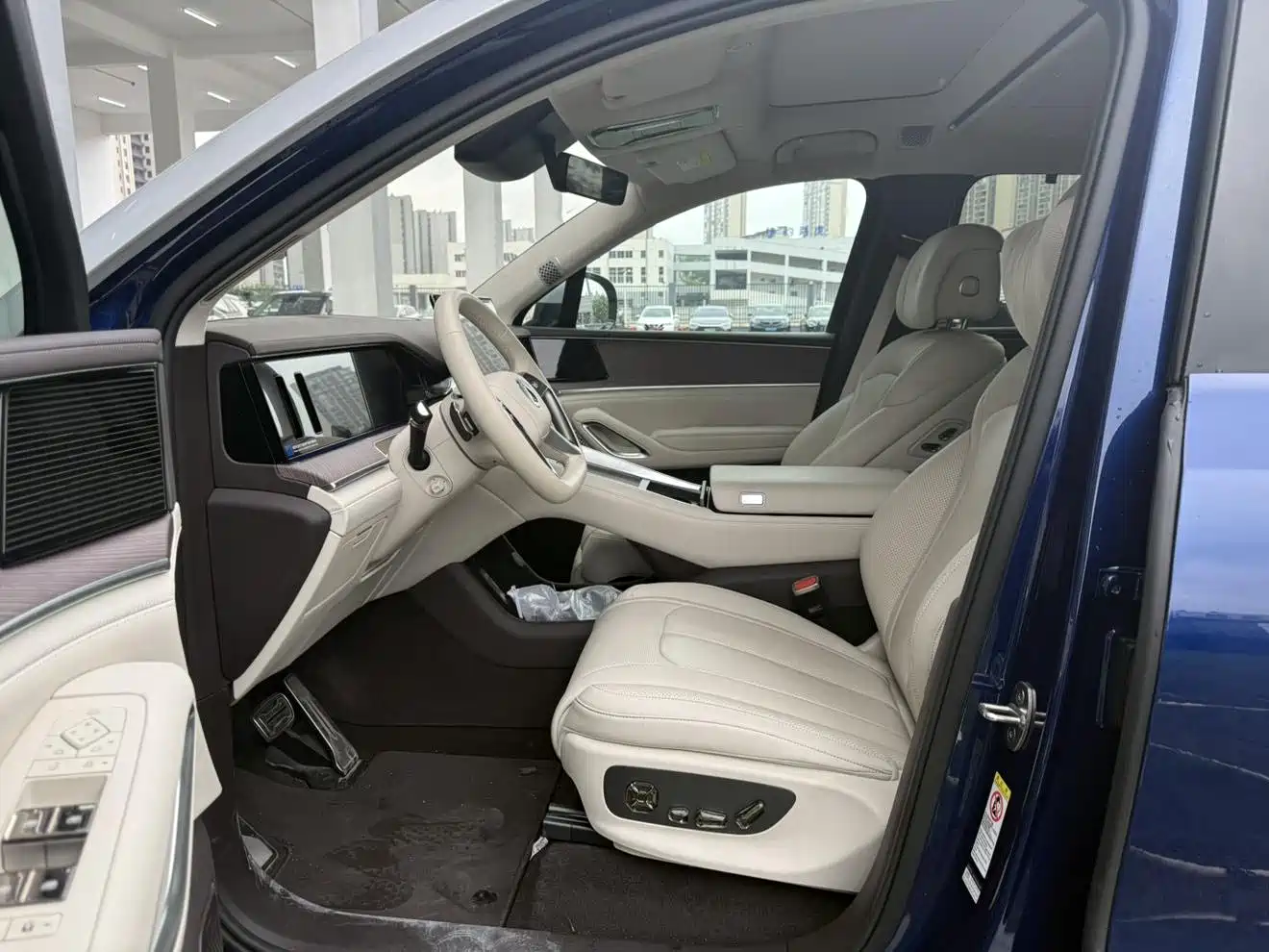 Denza N9 2026 2025 Model Premium Excellence