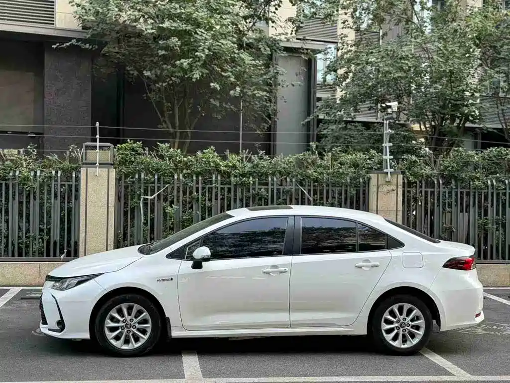 Toyota Vios 2021 1.5L CVT Chuangxing Edition фото 2