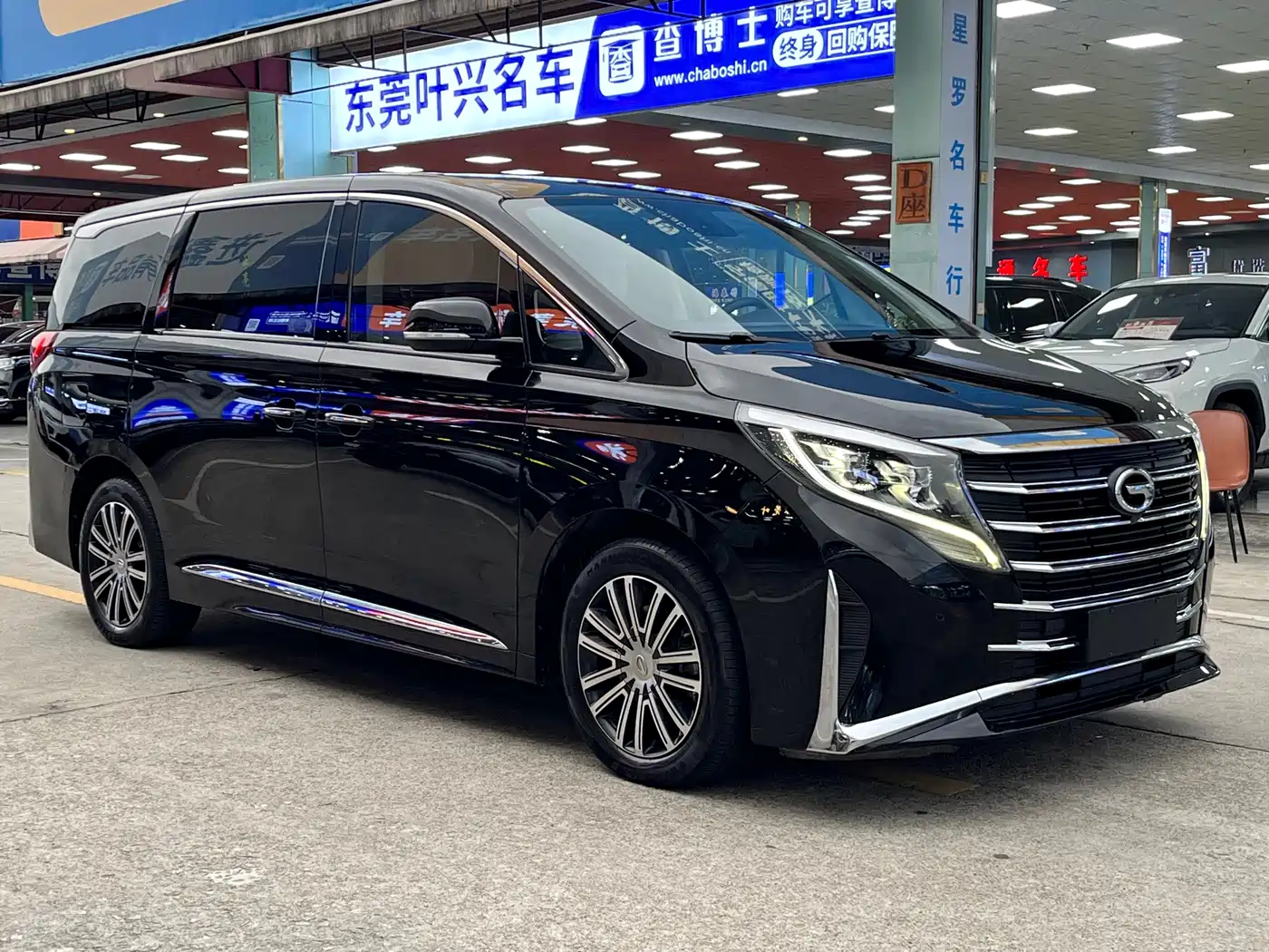 GAC TRUMPCHI M8