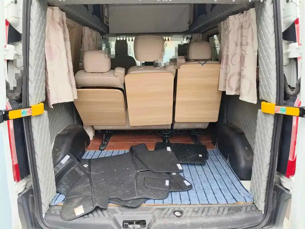 Ford Transit 2021 2019 2.0T Diesel Multi-Purpose Commercial Vehicle Short Wheelbase Medium Roof 6-Seater China VI
