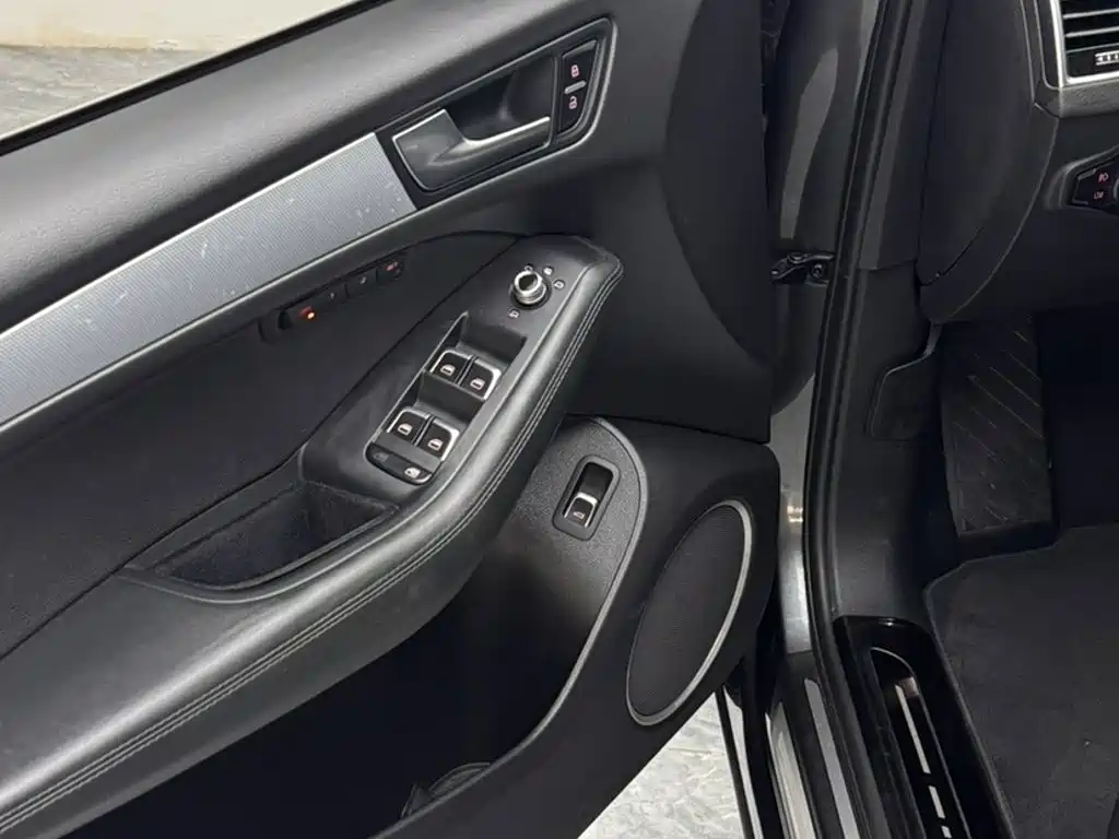 Audi Q5 (Import) 2018 2013 45 TFSI quattro Sport