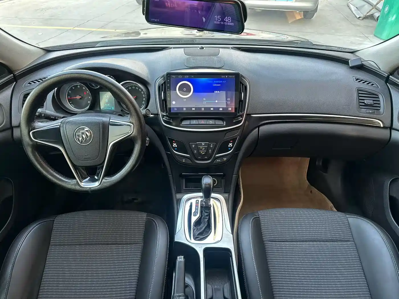 Buick Regal 2015 1.6T Leading Tech Edition фото 9