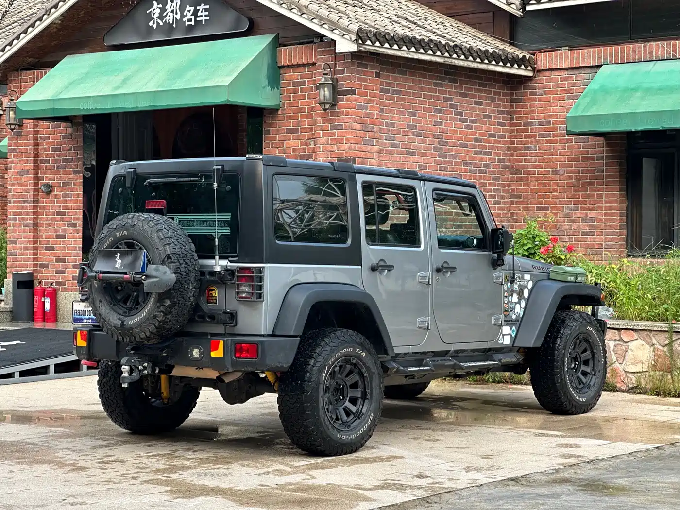 Фото 7 - Jeep Wrangler