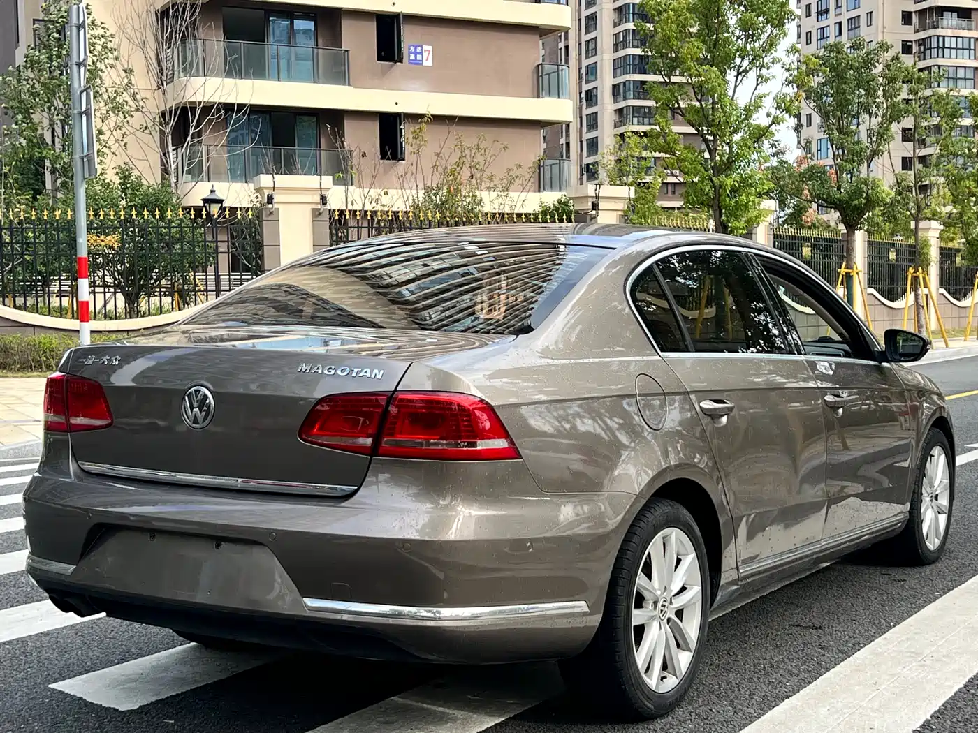 Volkswagen Magotan 2013 1.8TSI Premium фото 5