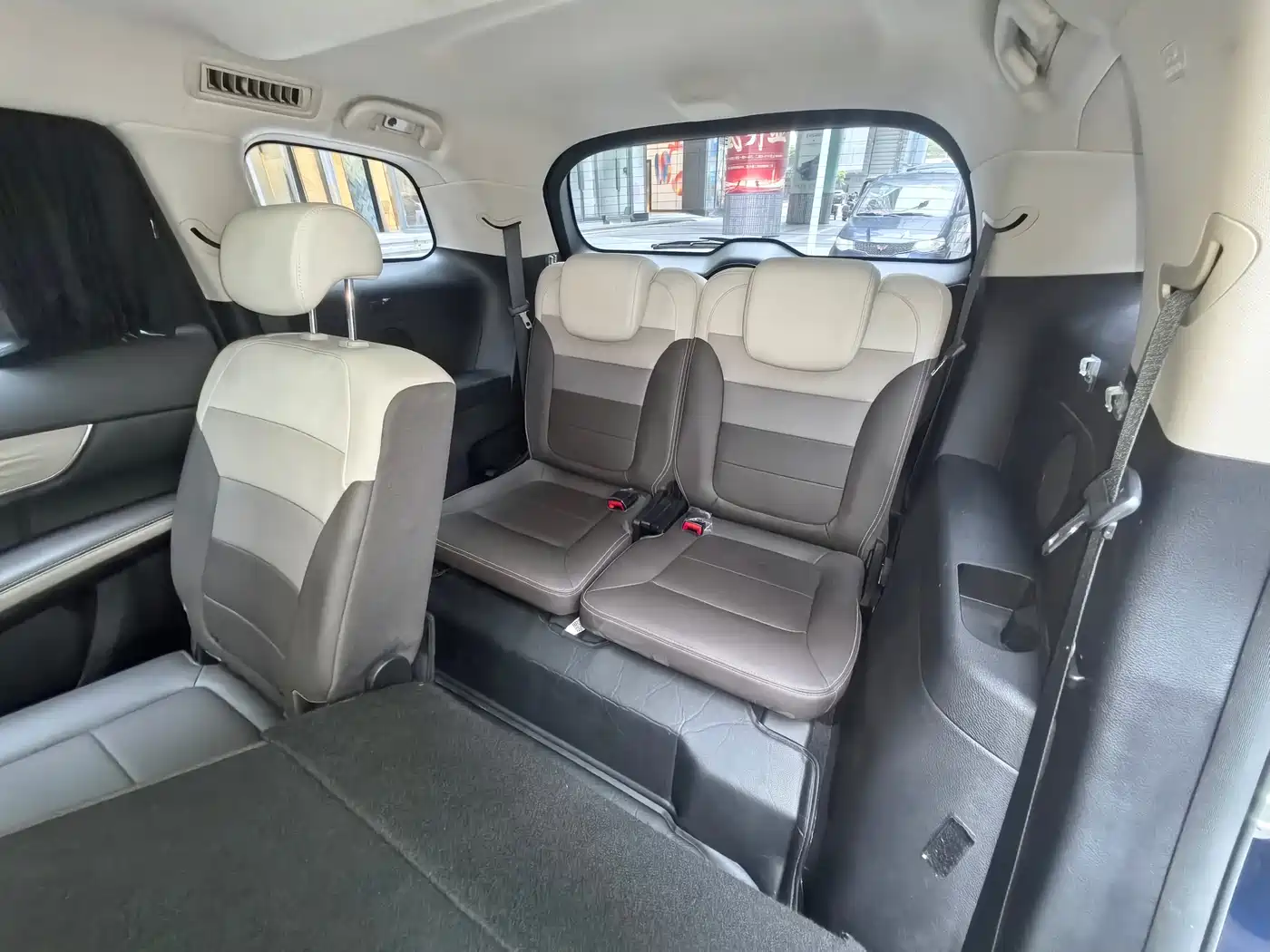 BYD Song MAX New Energy 2022 DM-i 105KM Flagship Model фото 7