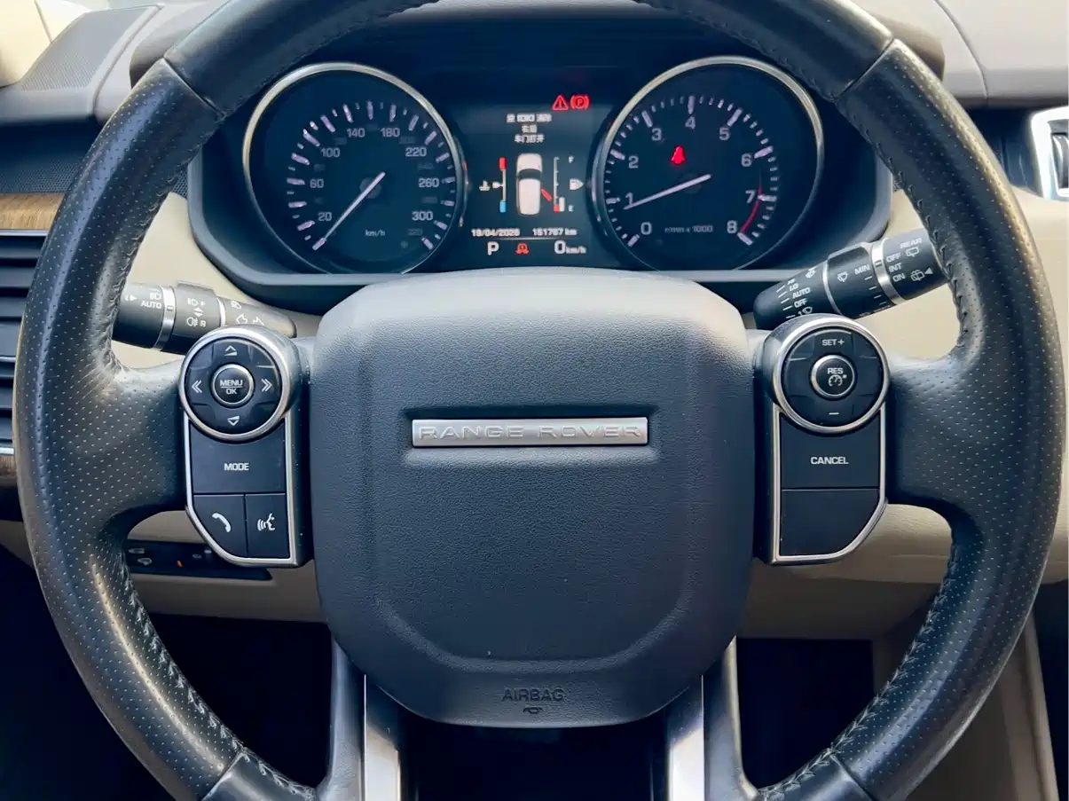 Land Rover Range Rover Sport 2015 3.0 SC V6 HSE фото 12