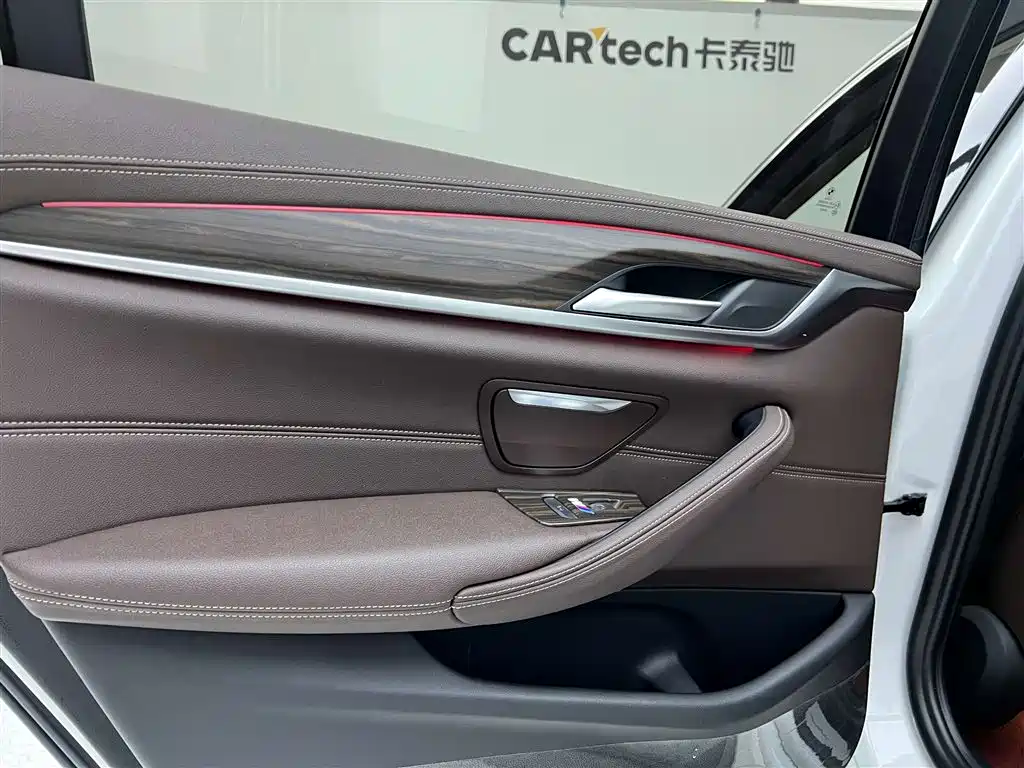 BMW 5 Series 2021 Facelift 530Li xDrive Luxury Package фото 25