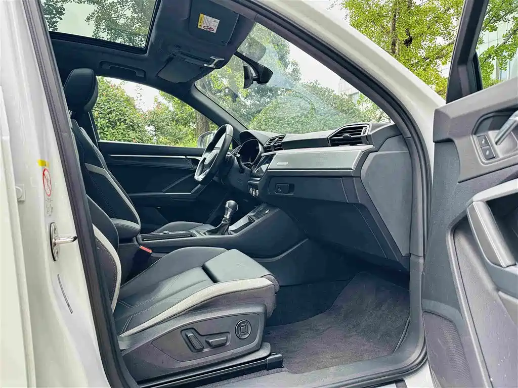 Audi Q3 2024 2024 40 TFSI Fashion Sport