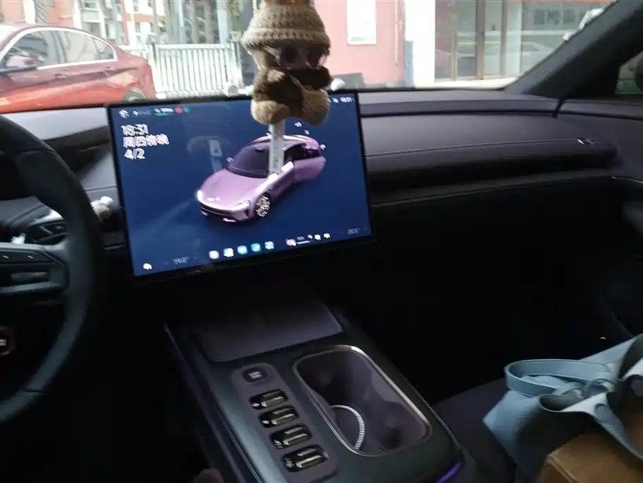 XIAOMI CAR XIAOMI SU7