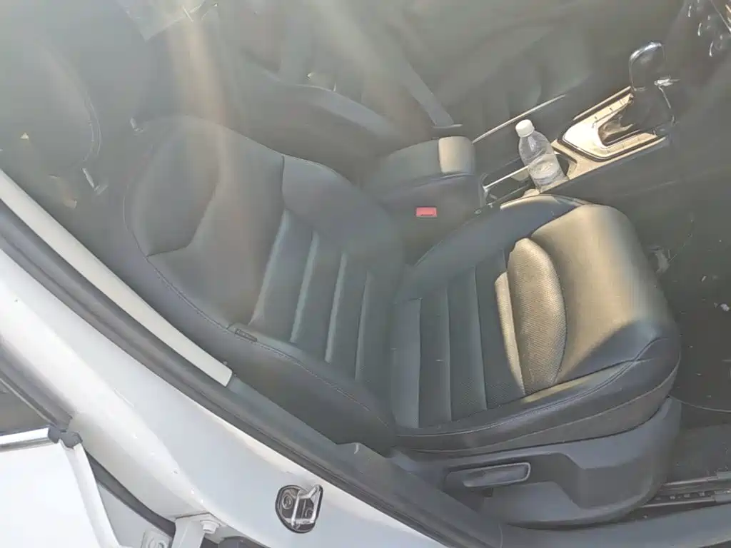 Фото 25 - Volkswagen Tharu