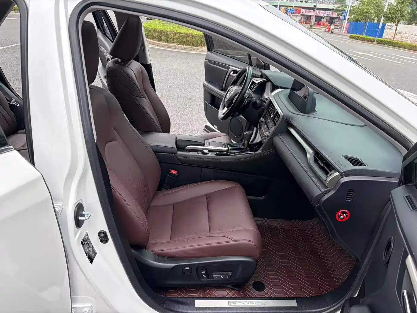Lexus RX 2020 Facelift 300 2WD Elite Edition фото 10