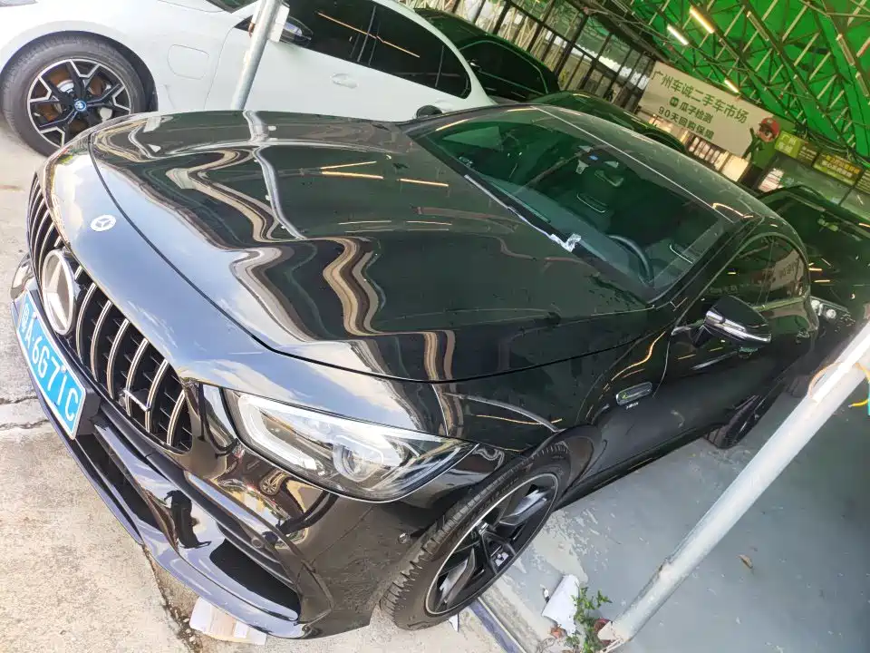 MERCEDES-BENZ AMG GT