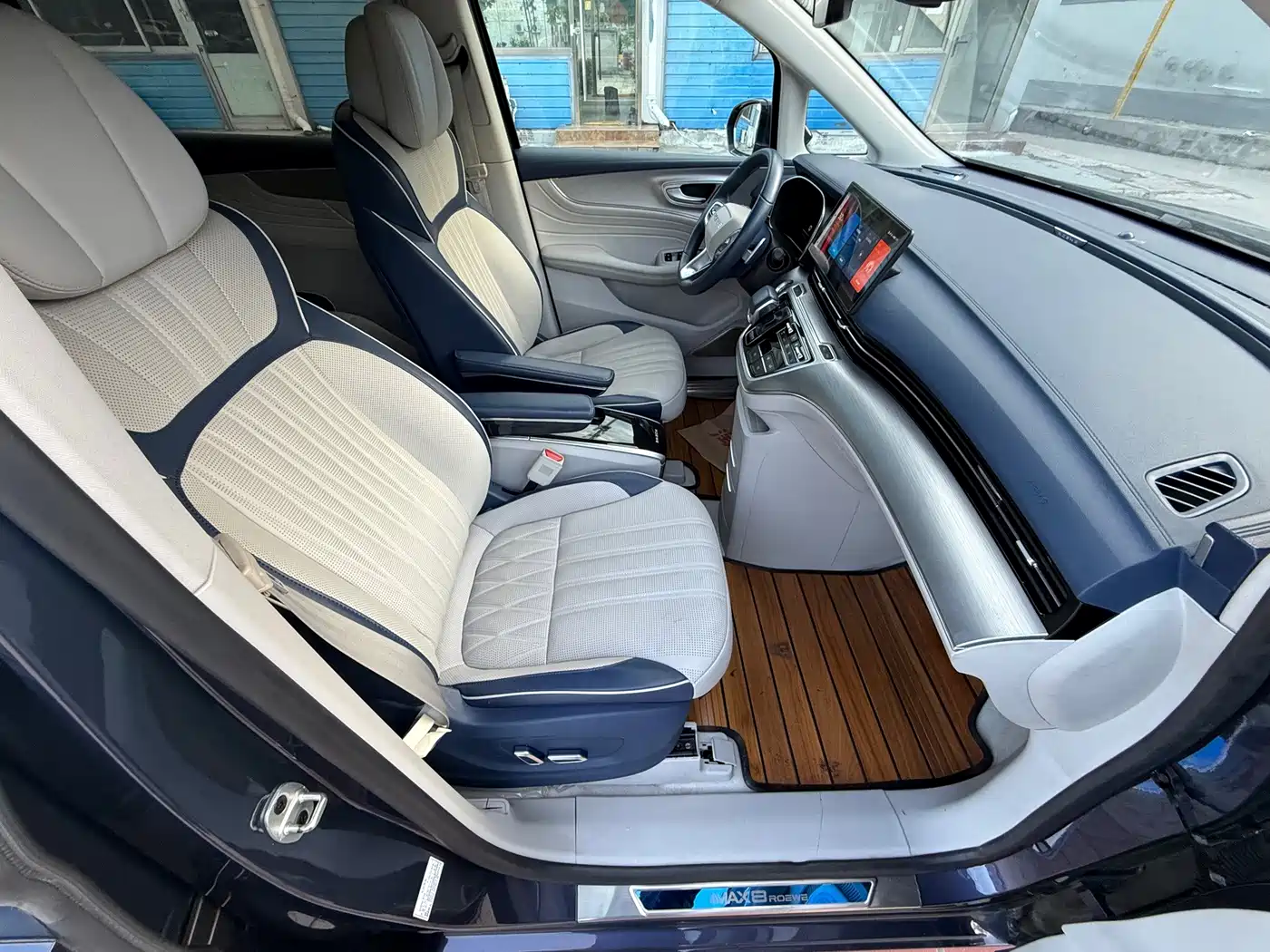 Roewe iMAX8 2021 2022 400TGI Ultimate Edition