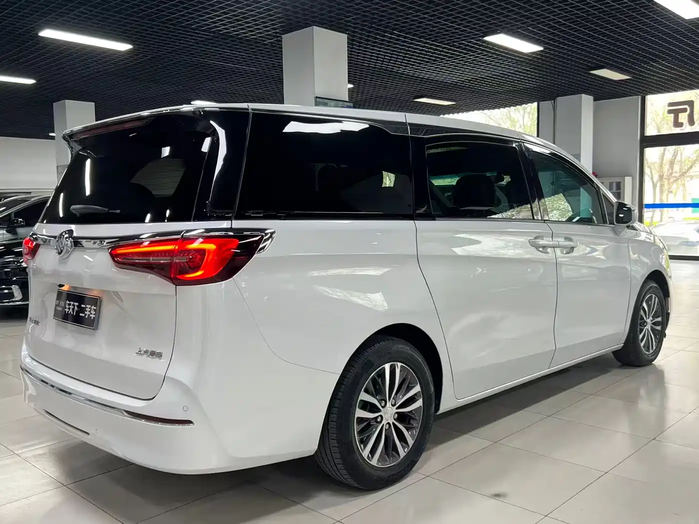Buick GL8 2020 Model ES Landglory 653T Comfort фото 6