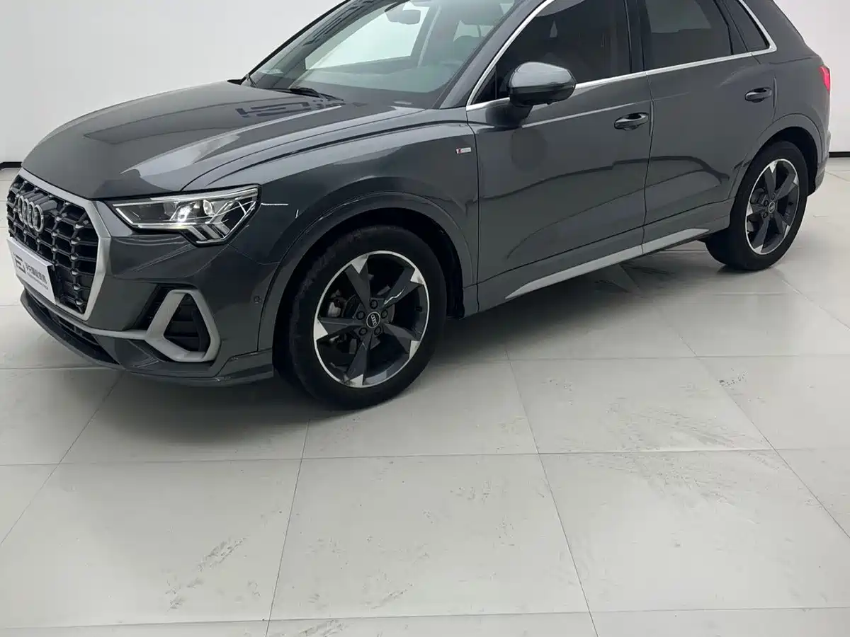 Audi Q3 2022 35 TFSI Fashion Dynamic