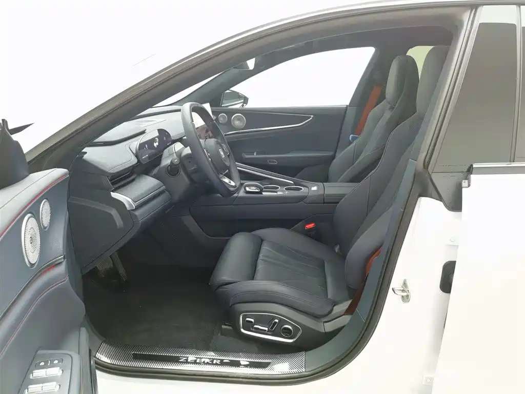 ZEEKR EXTREME KRYPTON 001