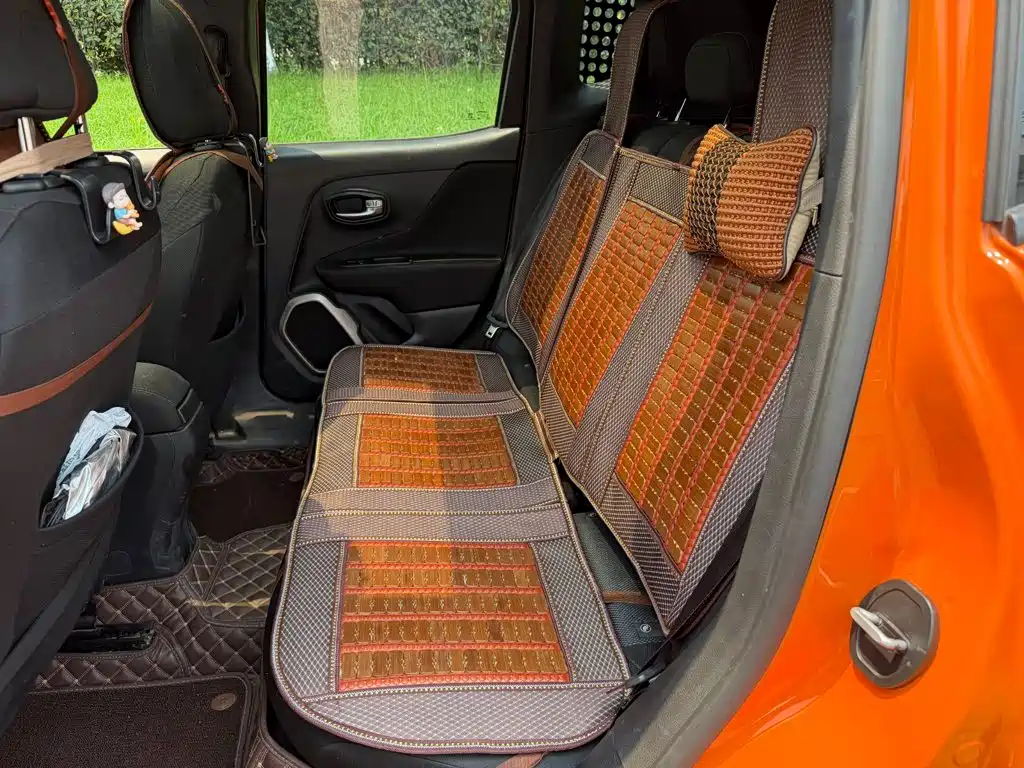 Jeep Renegade 2019 2018 Connected Large Screen Edition 180T Automatic High Energy